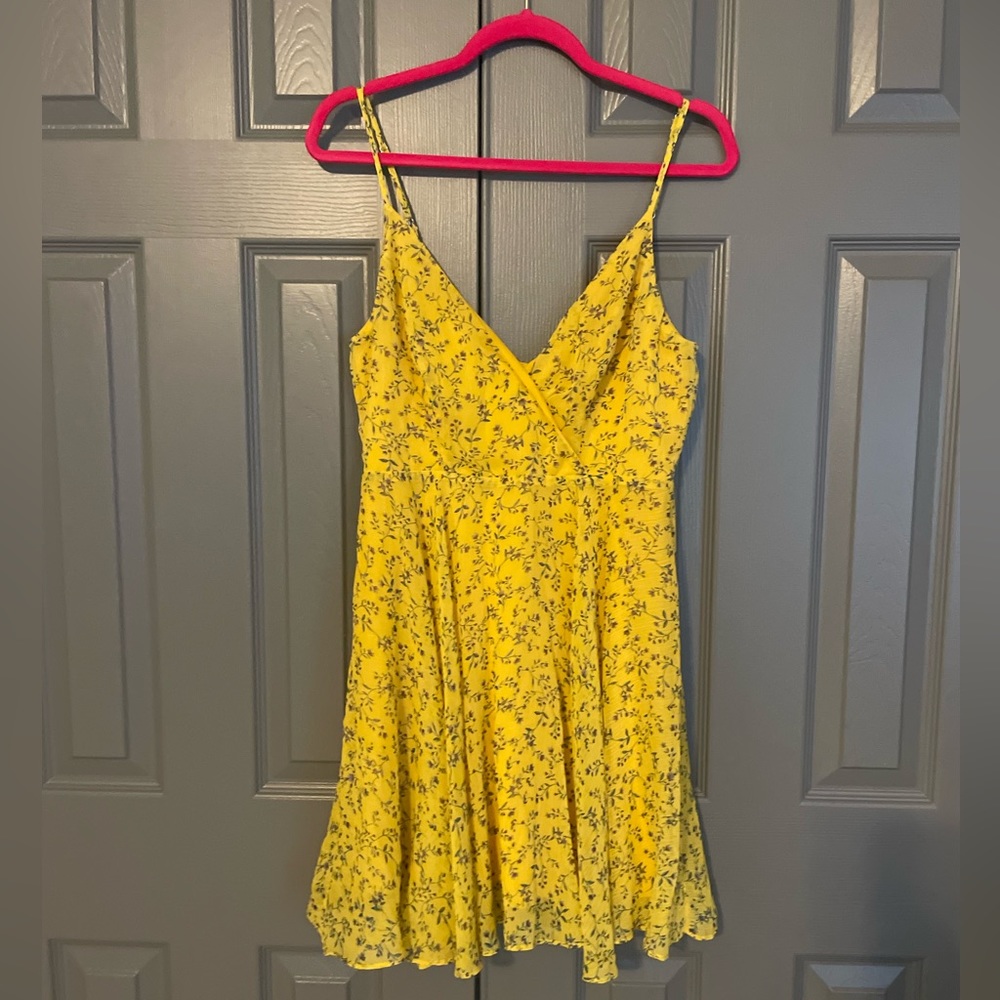 Yellow flowey chiffon sundress